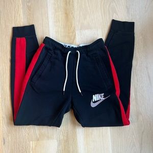 Nike sweatpants in size extra small